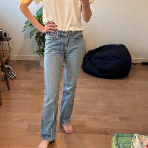 Vintage Levis 405 mid rise straight leglight wash jeans 32" waist 32" inside leg